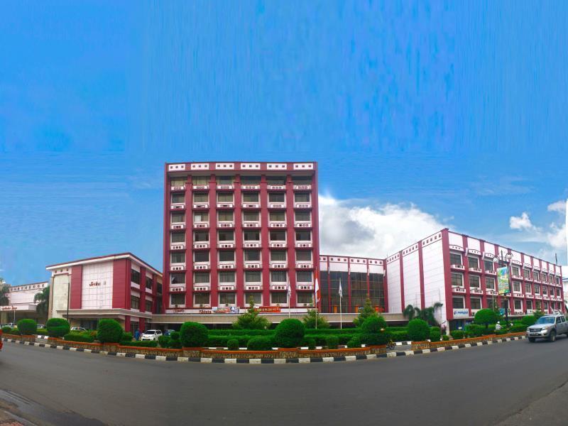 Hotel Sandjaja Palembang Buitenkant foto
